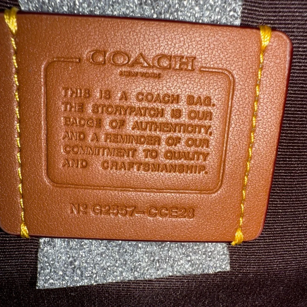Coach Black and red Teri Shoulder and Crossbody Bag CCE28 NWT